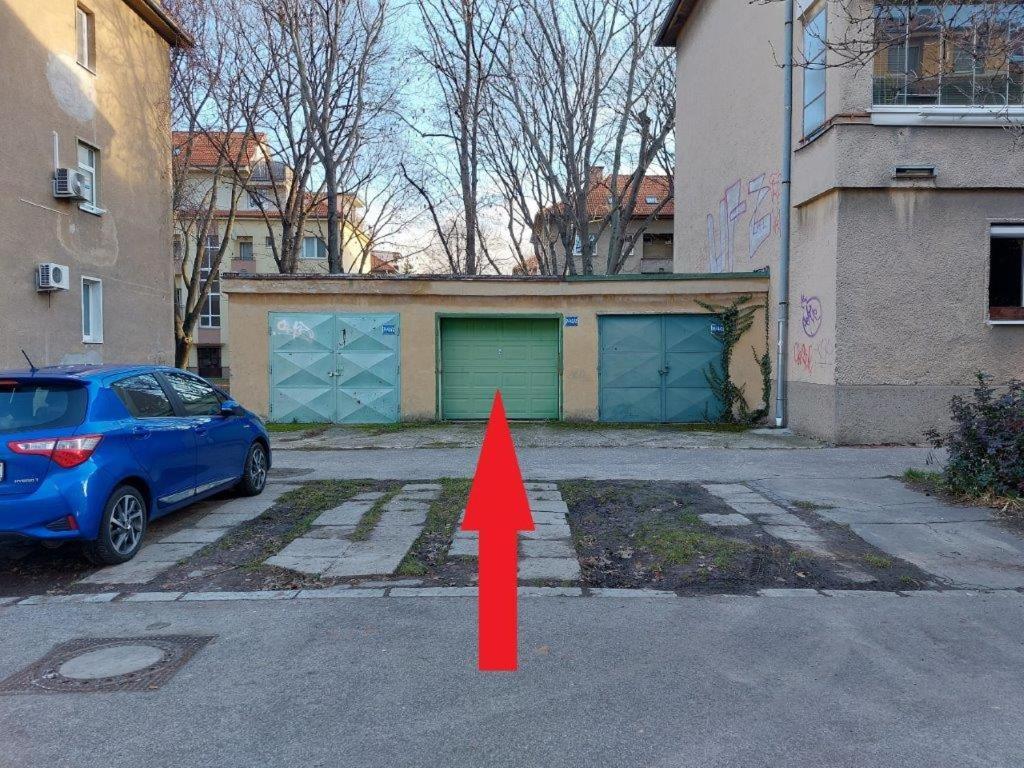 Utulny Apartman V Bratislava 4 Eksteriør bilde